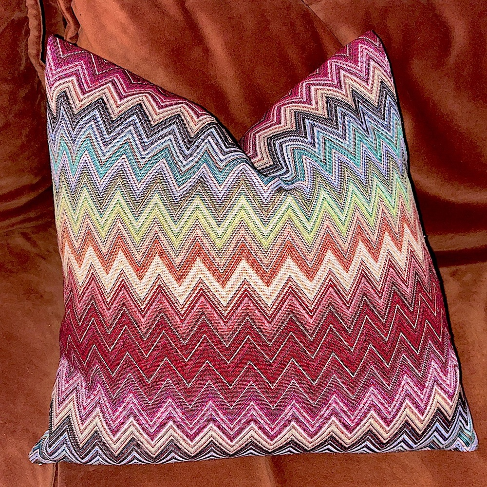 Throw Pillow Missoni Style